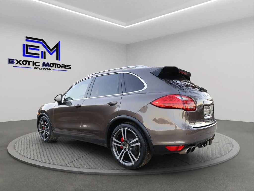 2012 Porsche Cayenne CAYENNE TURBO, AWD, SUNROOF, BLUETOOTH, REAR ENTERTAINMENT PKG!! - 22914657 - 2
