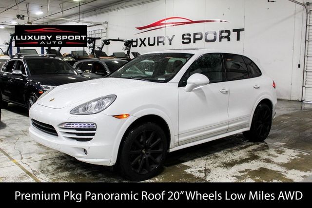 2012 Porsche Cayenne Premium Memory Pkg Pano Roof 20" Sport Wheels - 22781669 - 0