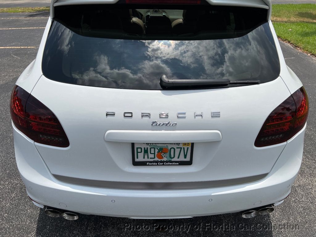 2012 Porsche Cayenne Turbo AWD Sport Design - 22420448 - 19