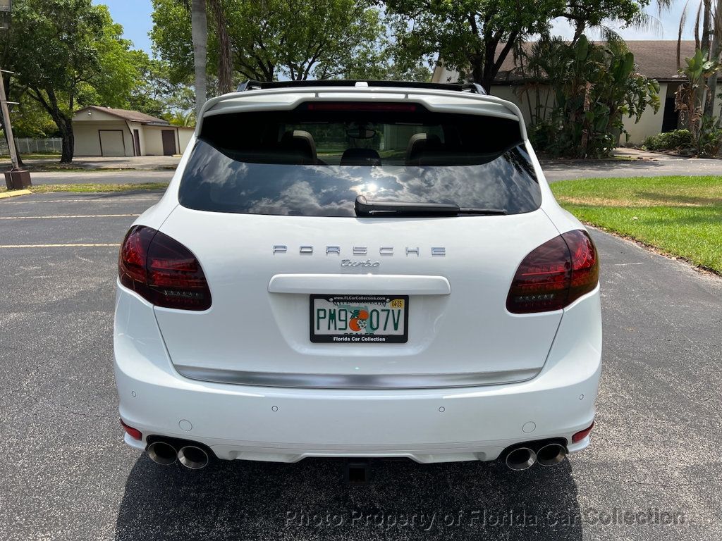 2012 Porsche Cayenne Turbo AWD Sport Design - 22420448 - 5