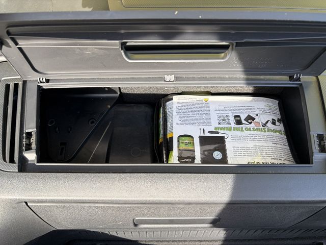 2012 Porsche Cayman Well Maintained & Optioned Cayman R! - 22946521 - 63