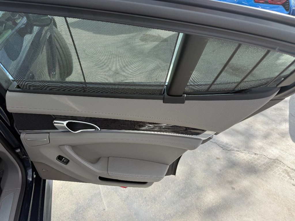 2012 Porsche Panamera 4dr Hatchback 4 - 22996312 - 13