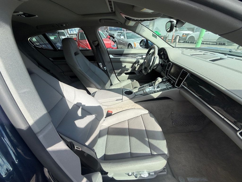 2012 Porsche Panamera 4dr Hatchback 4 - 22996312 - 14