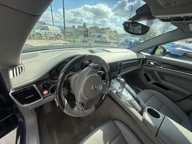 2012 Porsche Panamera 4dr Hatchback 4 - 22996312 - 7