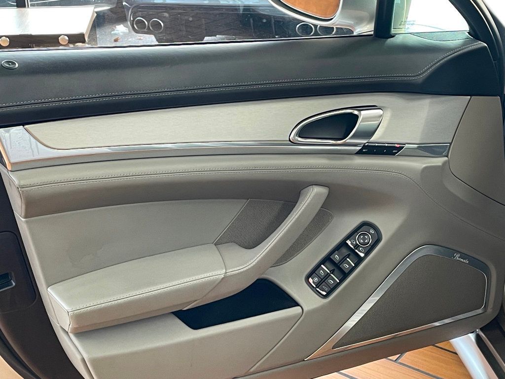 2012 Porsche Panamera Turbo - 22945368 - 15