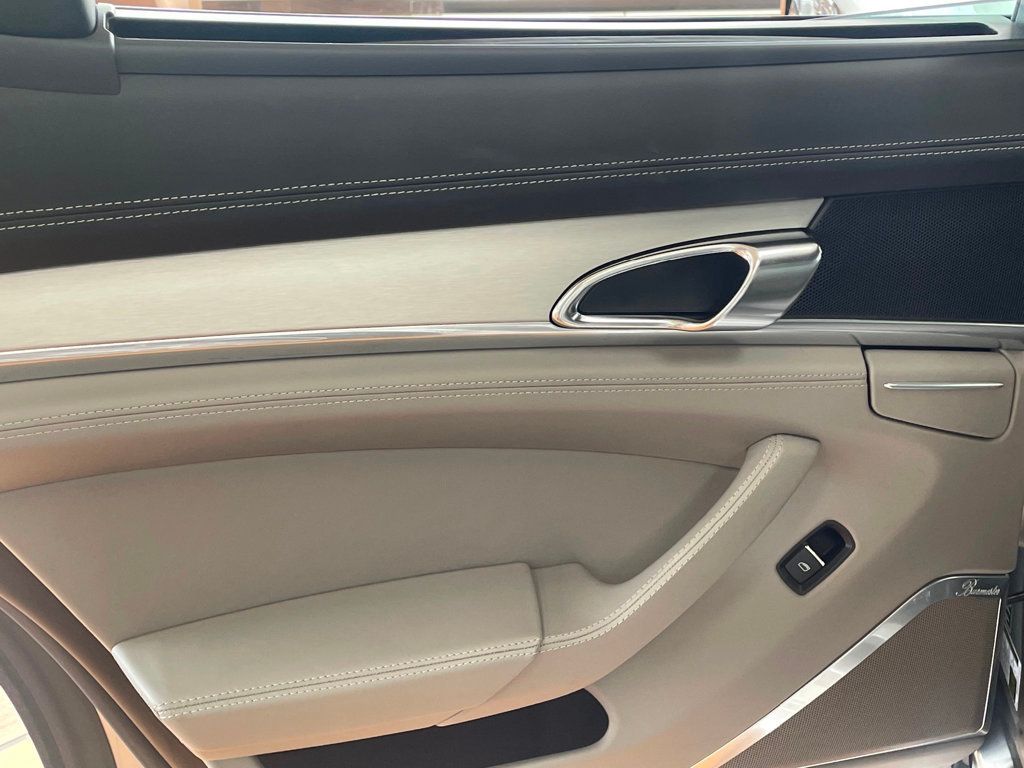 2012 Porsche Panamera Turbo - 22945368 - 24