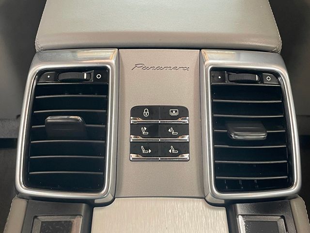 2012 Porsche Panamera Turbo - 22945368 - 26