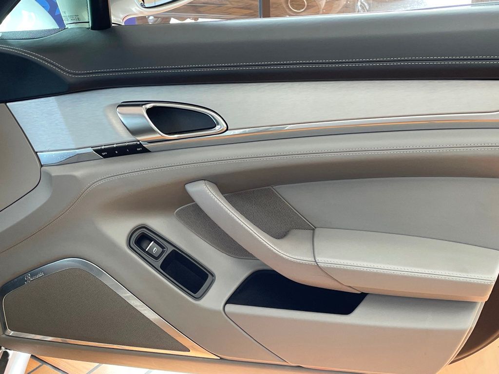 2012 Porsche Panamera Turbo - 22945368 - 44