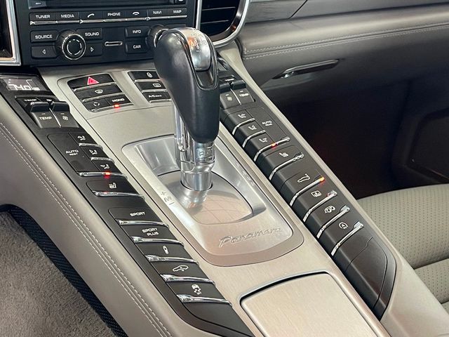 2012 Porsche Panamera Turbo - 22945368 - 58