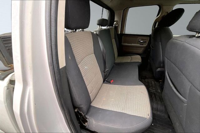 2012 Ram 1500 2WD Quad Cab 140.5" Outdoorsman - 23065218 - 13