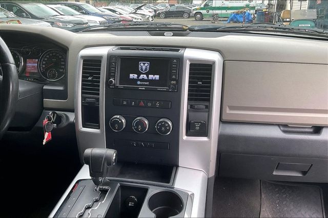2012 Ram 1500 2WD Quad Cab 140.5" Outdoorsman - 23065218 - 28