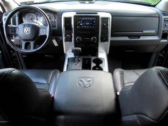 2012 Ram 1500 4WD Crew Cab 140.5" Laramie - 22889638 - 18