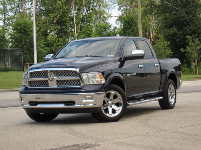 2012 Ram 1500 4WD Crew Cab 140.5" Laramie - 22889638 - 2