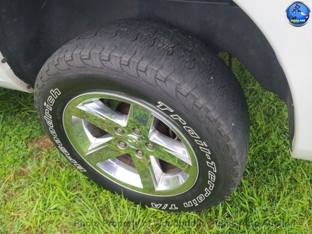 2012 Ram 1500 4WD Crew Cab 140.5" ST - 23094196 - 7