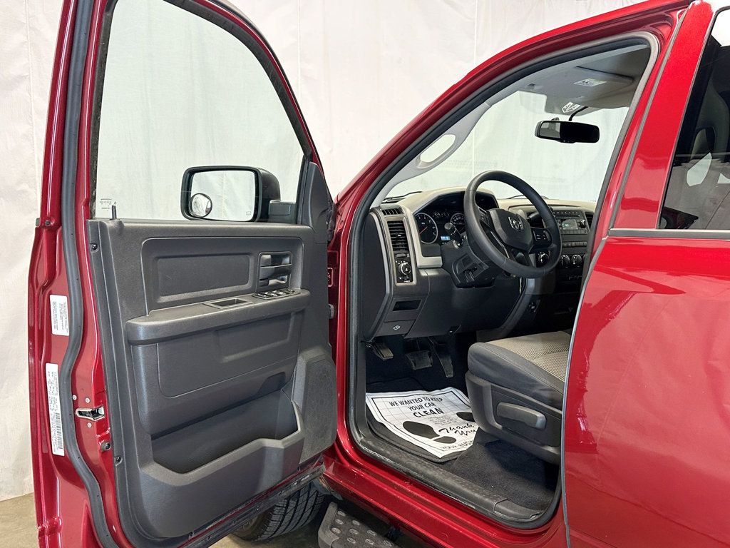 2012 Ram 1500 4WD Reg Cab 120.5" Express - 23041713 - 12