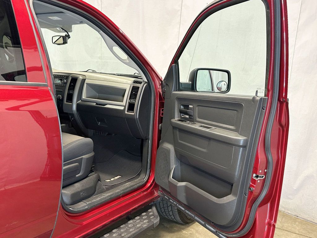 2012 Ram 1500 4WD Reg Cab 120.5" Express - 23041713 - 13