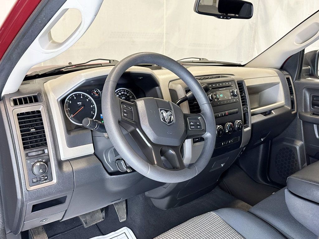 2012 Ram 1500 4WD Reg Cab 120.5" Express - 23041713 - 18
