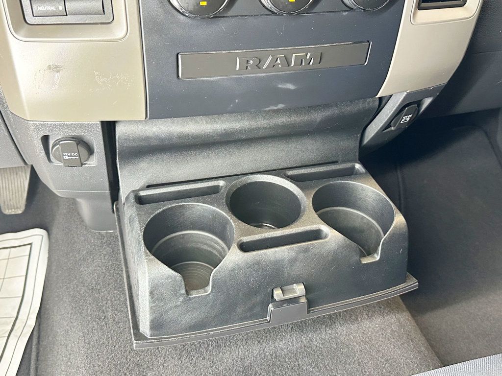 2012 Ram 1500 4WD Reg Cab 120.5" Express - 23041713 - 23