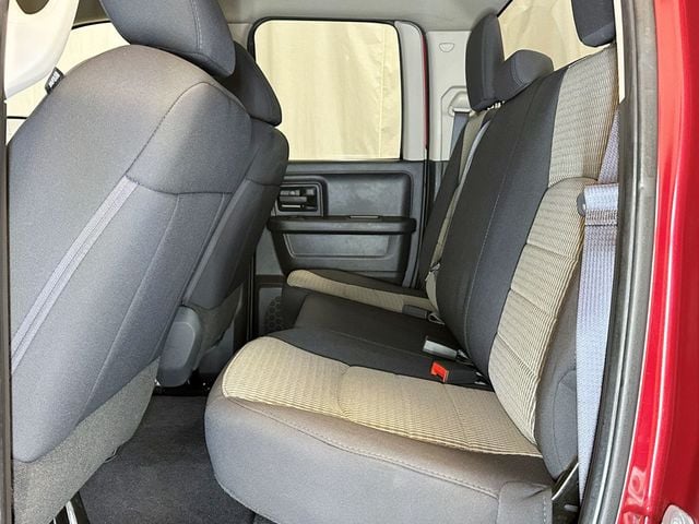 2012 Ram 1500 4WD Reg Cab 120.5" Express - 23041713 - 27