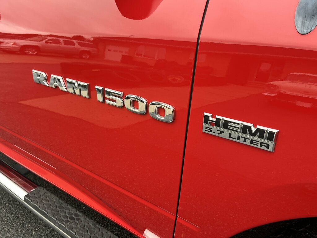 2012 Ram 1500 CLEAN CARFAX & VERY LOW MILES - 23066731 - 10