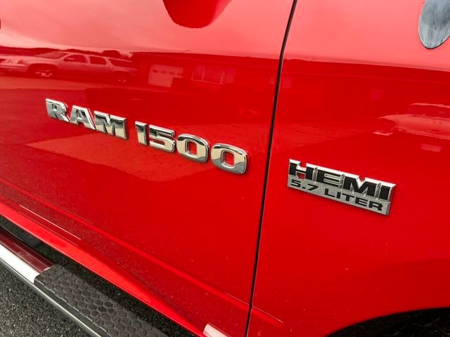 2012 Ram 1500 CLEAN CARFAX & VERY LOW MILES - 23066731 - 10