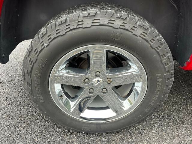 2012 Ram 1500 CLEAN CARFAX & VERY LOW MILES - 23066731 - 13
