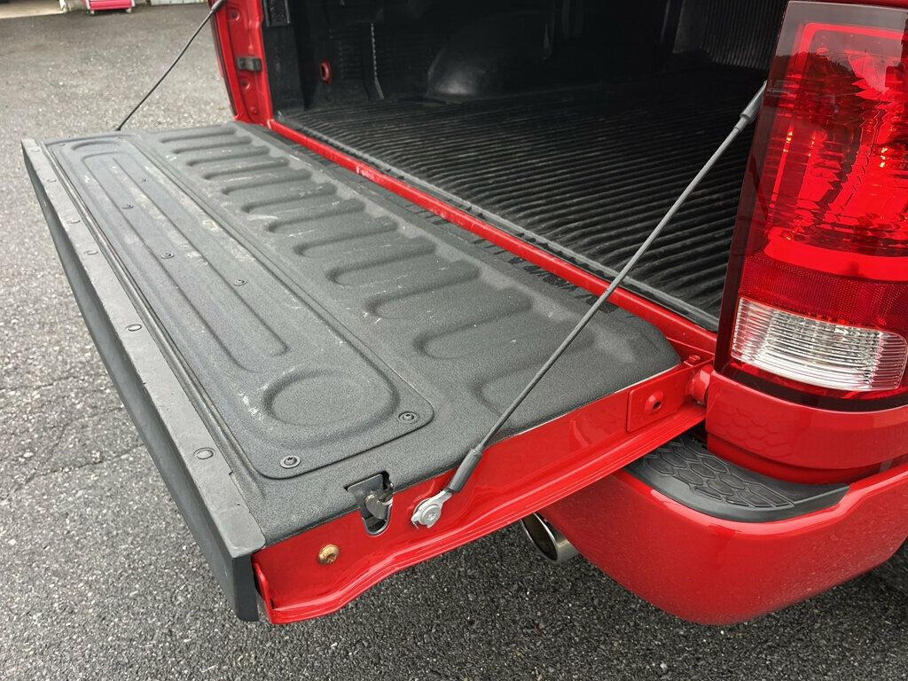 2012 Ram 1500 CLEAN CARFAX & VERY LOW MILES - 23066731 - 16