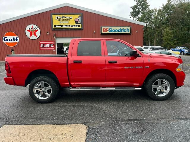 2012 Ram 1500 CLEAN CARFAX & VERY LOW MILES - 23066731 - 1