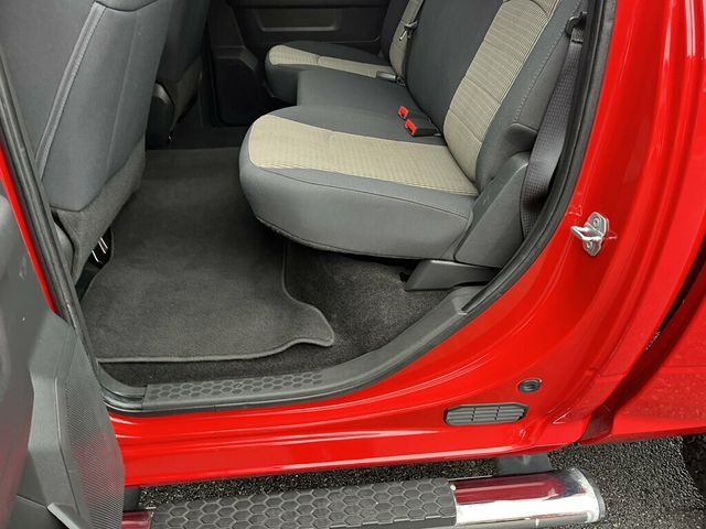 2012 Ram 1500 CLEAN CARFAX & VERY LOW MILES - 23066731 - 20