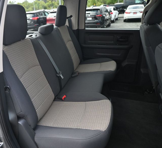 2012 Ram 1500 Crew Cab Express - 23042218 - 11