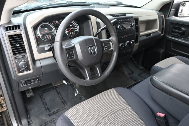 2012 Ram 1500 Crew Cab Express - 23042218 - 4