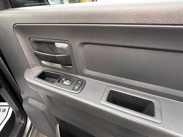 2012 RAM 1500 Express 4x2 4dr Quad Cab 6.3 ft. SB Pickup - 22919921 - 20