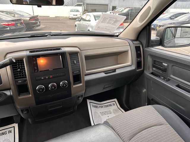 2012 RAM 1500 Express 4x2 4dr Quad Cab 6.3 ft. SB Pickup - 22919921 - 23