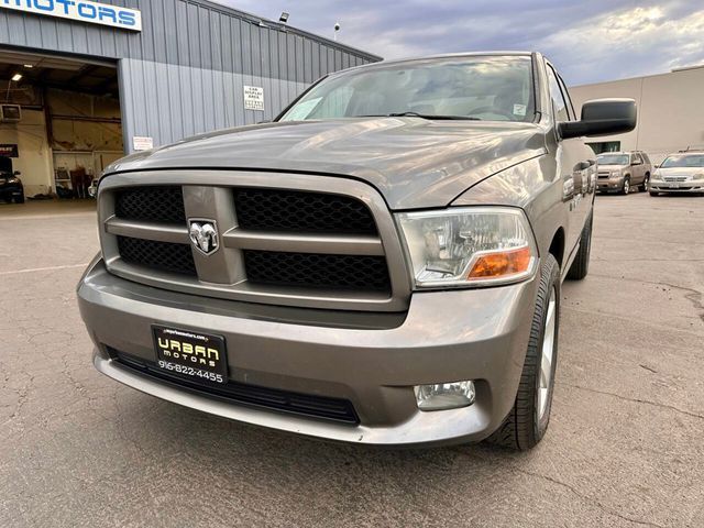 2012 RAM 1500 Express 4x2 4dr Quad Cab 6.3 ft. SB Pickup - 22919921 - 3