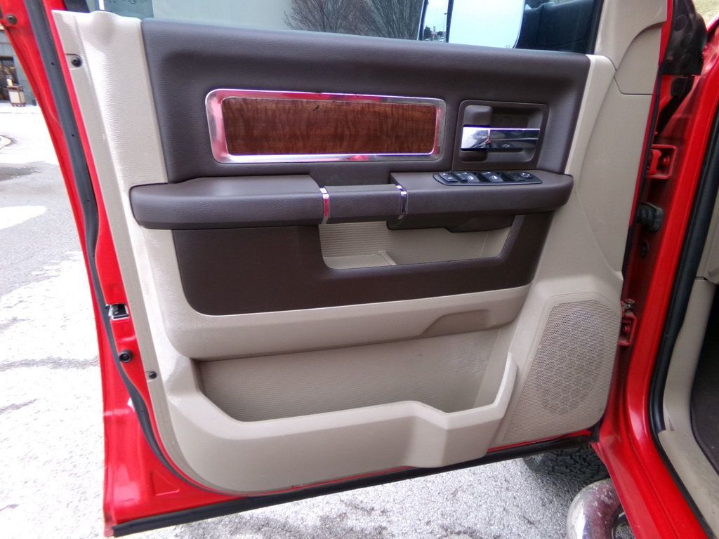 2012 Ram 2500 4WD Crew Cab 149" Laramie - 22920239 - 10
