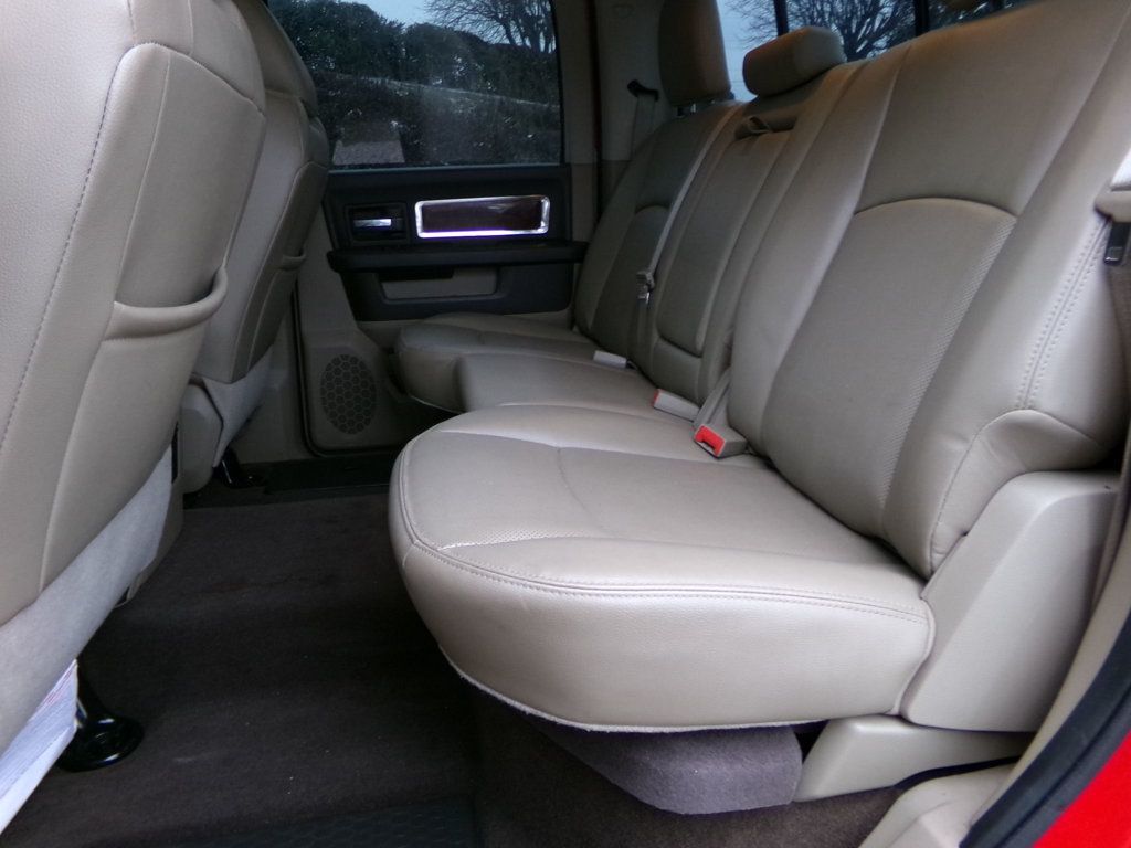 2012 Ram 2500 4WD Crew Cab 149" Laramie - 22920239 - 12