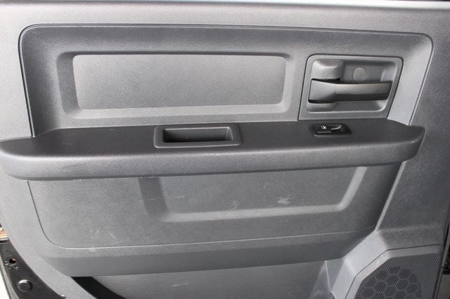 2012 Ram 2500 4WD Crew Cab 149" ST - 23051639 - 11