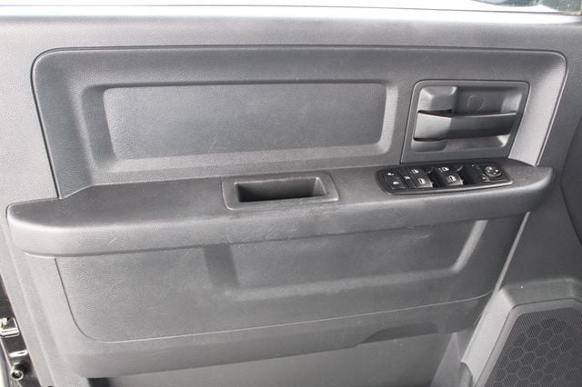 2012 Ram 2500 4WD Crew Cab 149" ST - 23051639 - 8