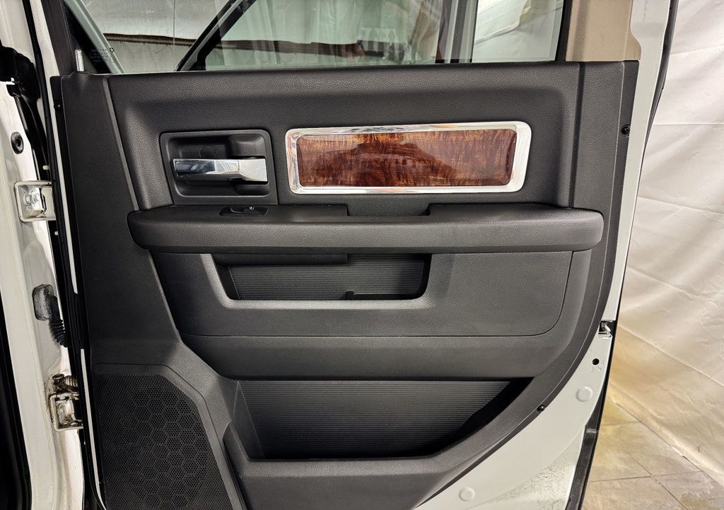 2012 Ram 2500 4WD Crew Cab 169" Laramie - 23013843 - 13