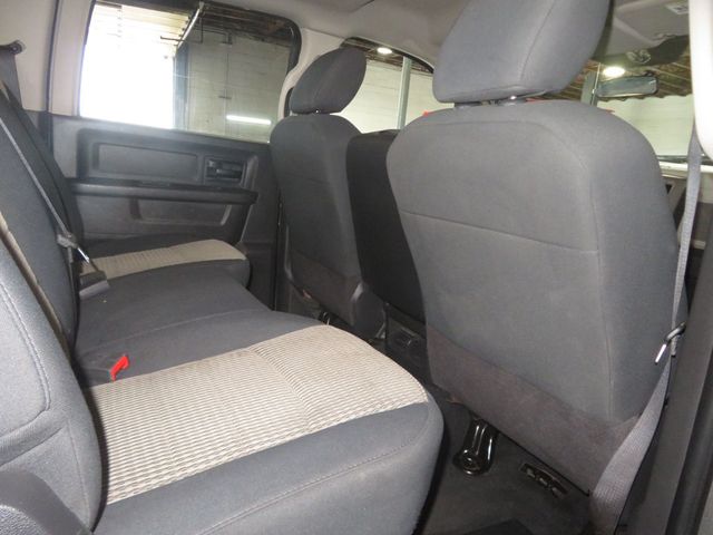 2012 Ram 3500 4X4 CREWCAB 3500 SHORTBED CUMMINS DIESEL EXTRA CLEAN 3OWNERS  - 23047679 - 30