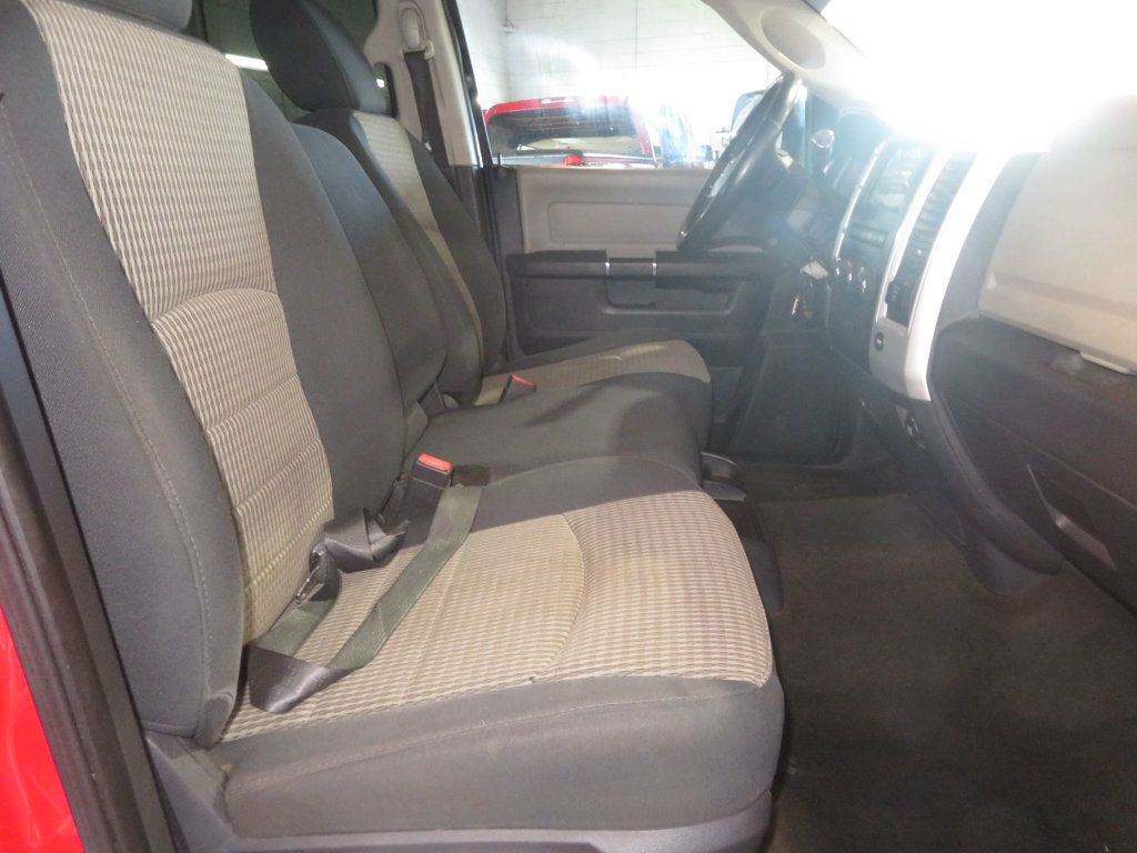 2012 Ram 3500 CREWCAB LONESTAR DUALLY EXTRA  CLEAN CUMMINS DIESEL 6.7  - 23097204 - 31