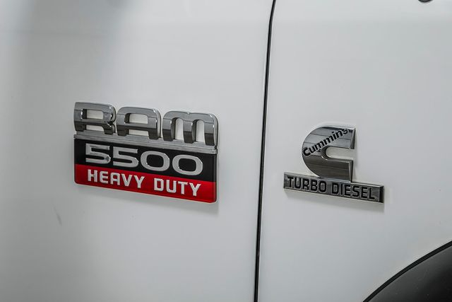 2012 Ram 5500 5500 REG CAB 4X4 * 6.7 CUMMINS * 6 SPEED * 9' BRADFORD FLATBED  - 17192939 - 9