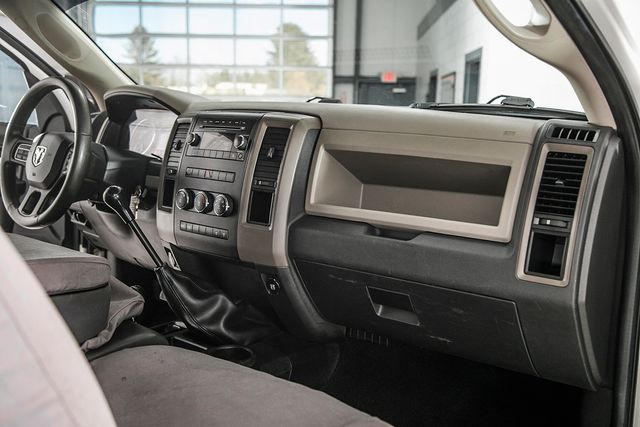 2012 Ram 5500 5500 REG CAB 4X4 * 6.7 CUMMINS * 6 SPEED * 9' BRADFORD FLATBED  - 17192939 - 20