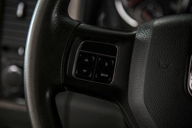 2012 Ram 5500 5500 REG CAB 4X4 * 6.7 CUMMINS * 6 SPEED * 9' BRADFORD FLATBED  - 17192939 - 26