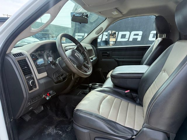 2012 Ram 5500 4x4 Flatbed  - 23042716 - 5