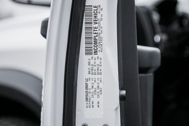 2012 Ram 5500HD RAM 5500 * 6.7 CUMMINS DIESEL * PUMP TRUCK - 15977391 - 27