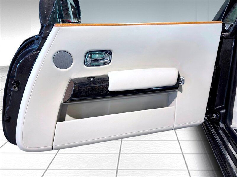 2012 Rolls-Royce Phantom Coupe 2dr Drophead - 22866946 - 21