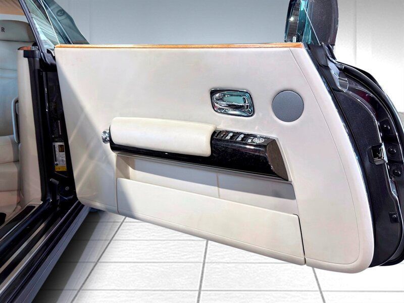 2012 Rolls-Royce Phantom Coupe 2dr Drophead - 22866946 - 42