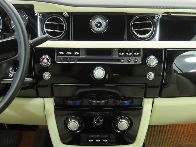 2012 Rolls-Royce Phantom Coupe 2dr Drophead - 22959977 - 21