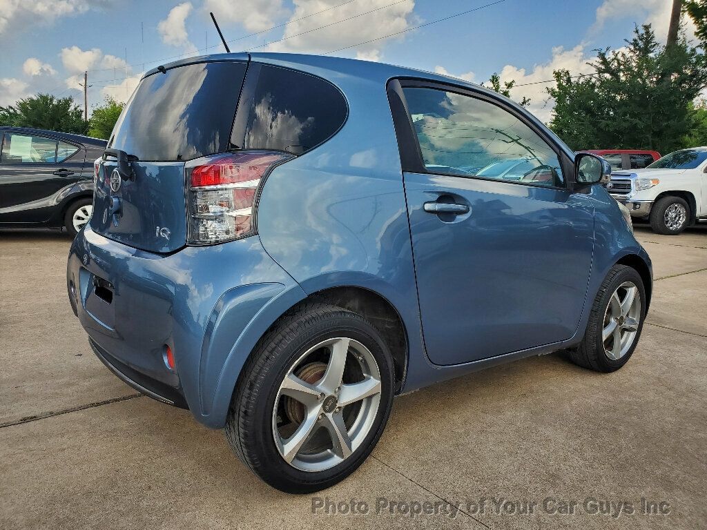 2012 Scion iQ 3dr Hatchback - 22853783 - 10